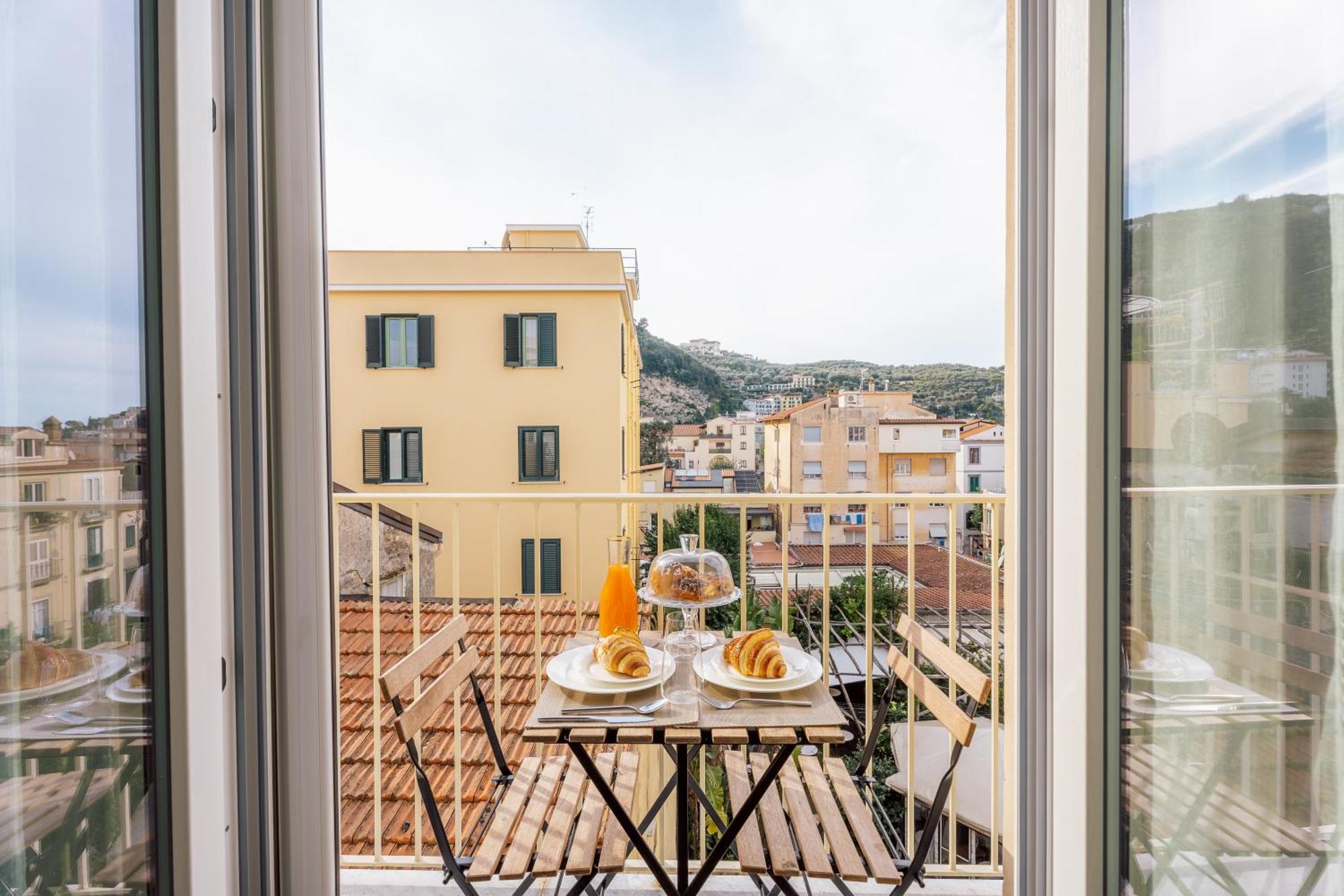 Casa E Arte Apartment ซอร์เรนโต ภายนอก รูปภาพ