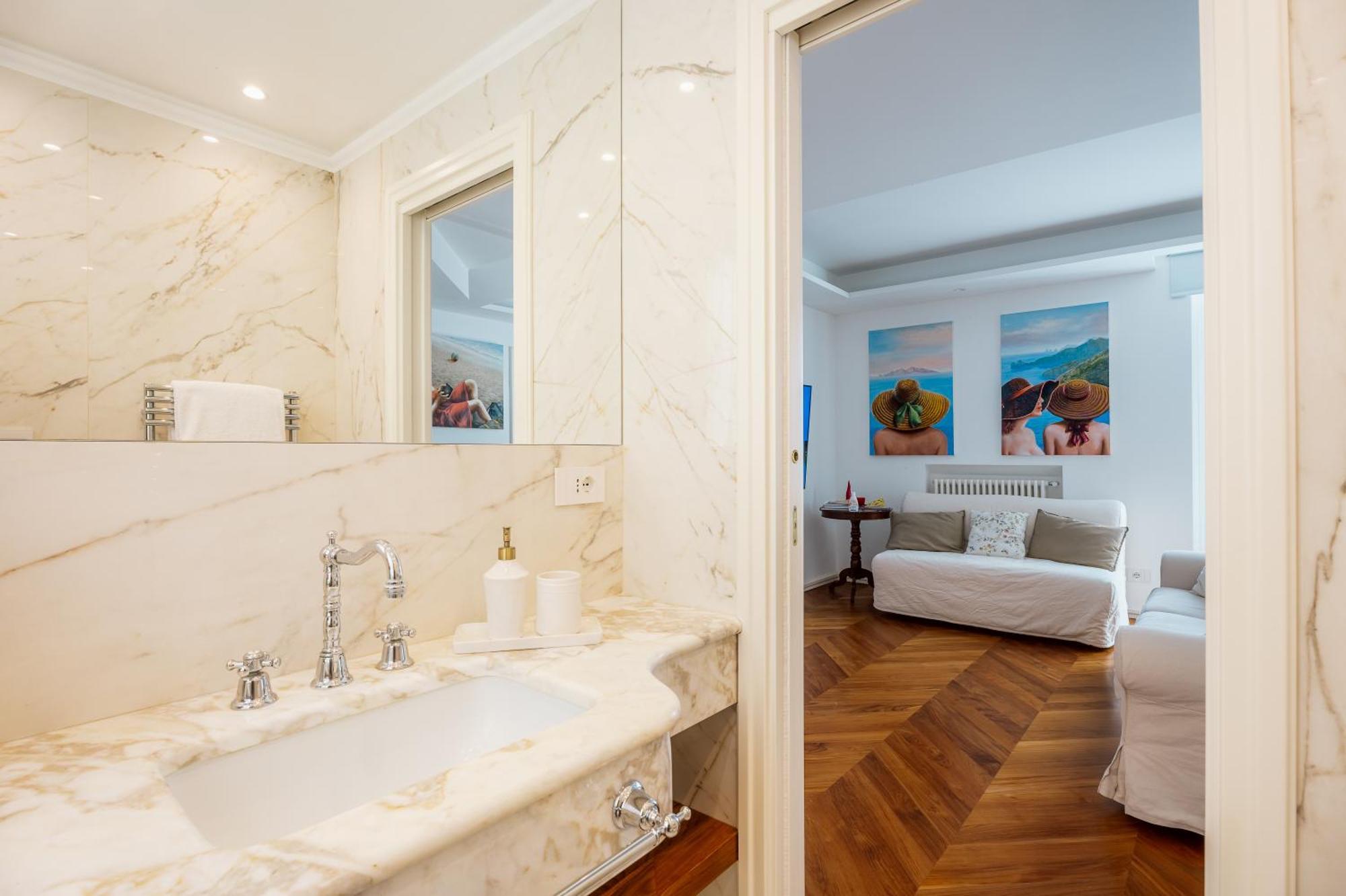 Casa E Arte Apartment ซอร์เรนโต ภายนอก รูปภาพ