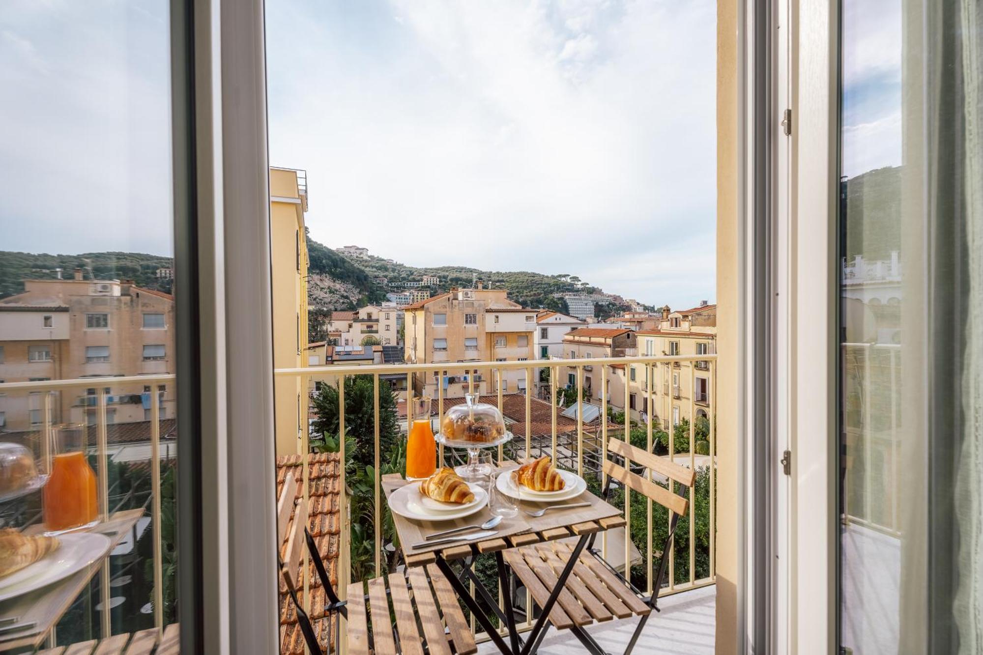 Casa E Arte Apartment ซอร์เรนโต ภายนอก รูปภาพ